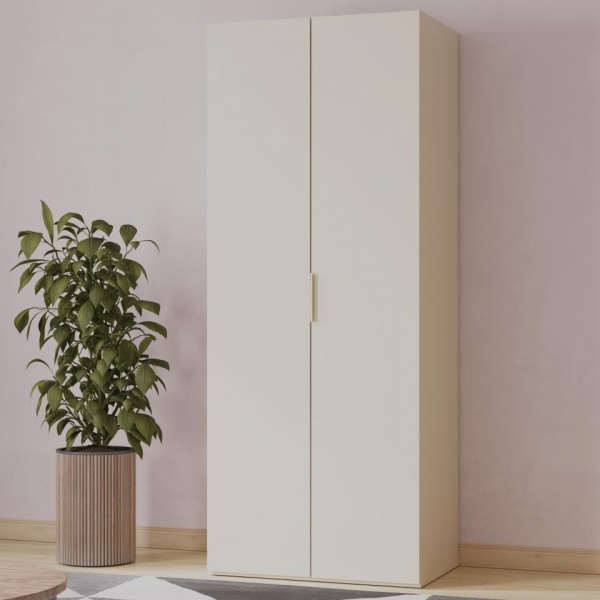 Распашные шкафы