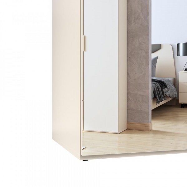 Распашные шкафы