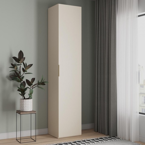 Распашные шкафы