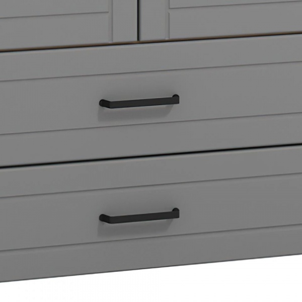 Распашные шкафы