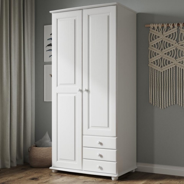 Распашные шкафы