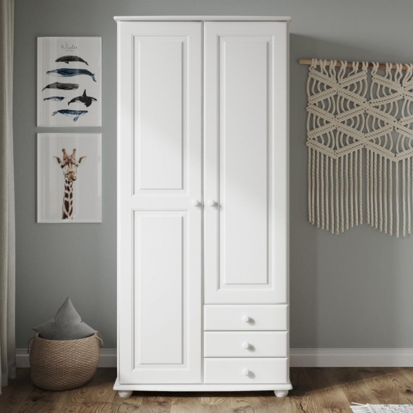 Распашные шкафы