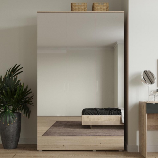 Распашные шкафы