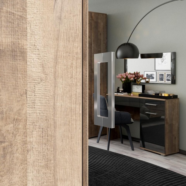 Распашные шкафы