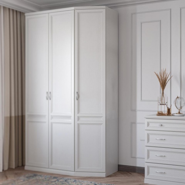 Распашные шкафы