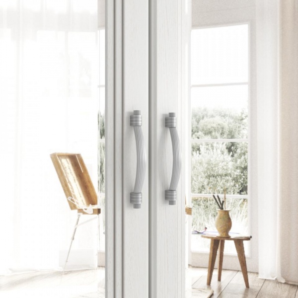 Распашные шкафы