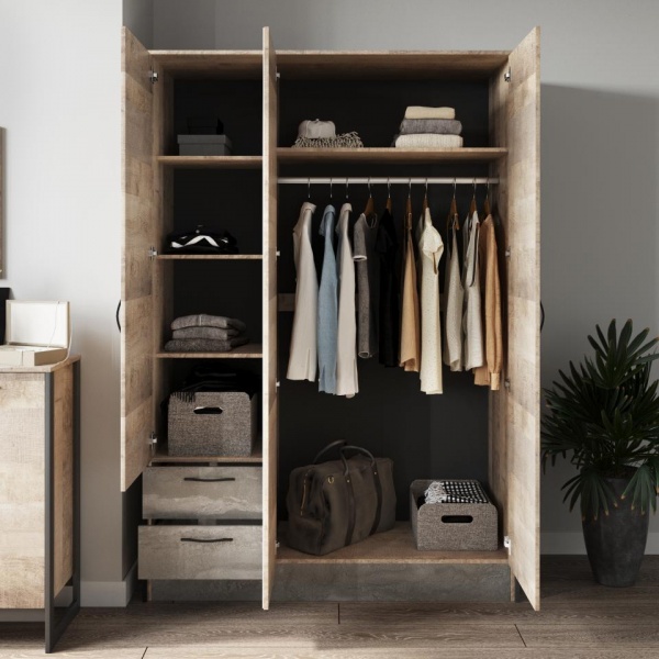 Распашные шкафы