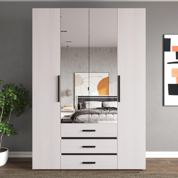 Распашные шкафы