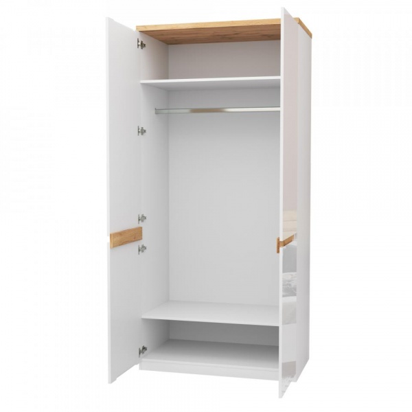 Распашные шкафы