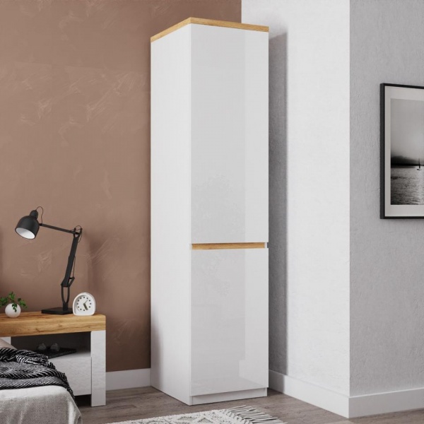 Распашные шкафы