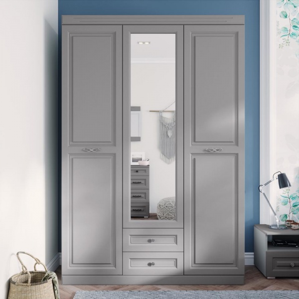 Распашные шкафы