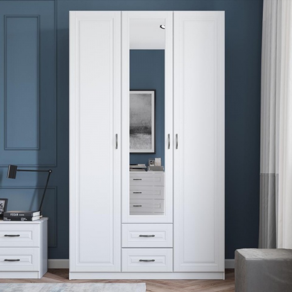 Распашные шкафы