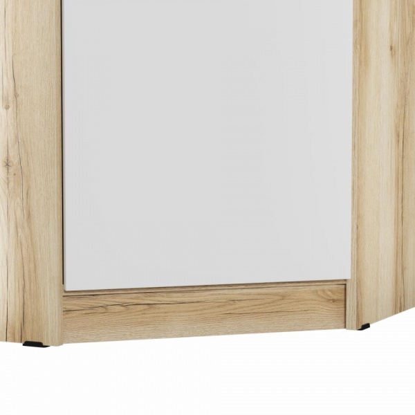 Распашные шкафы