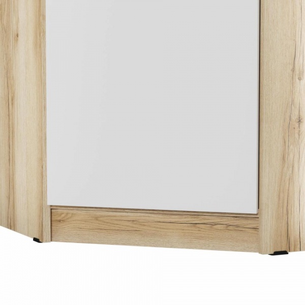 Распашные шкафы