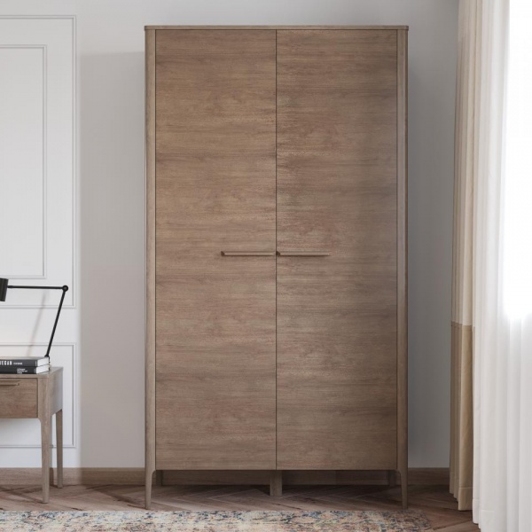 Распашные шкафы