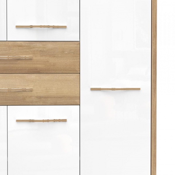 Распашные шкафы