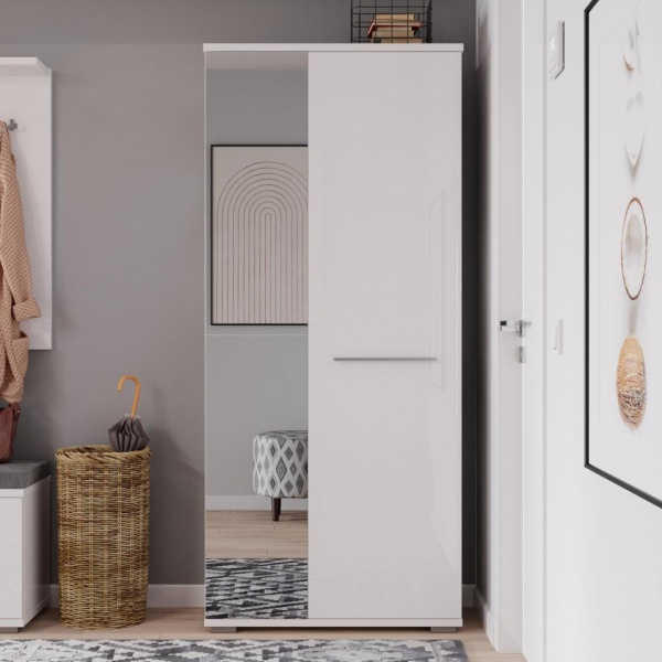 Распашные шкафы