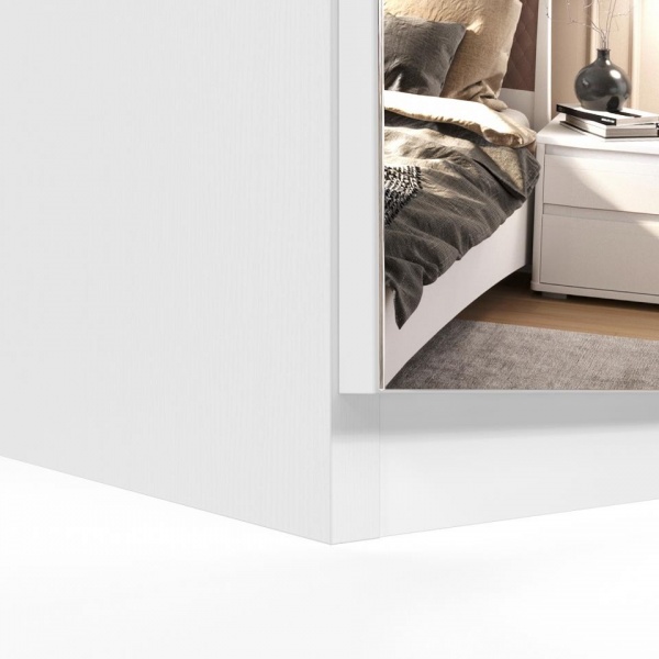 Распашные шкафы