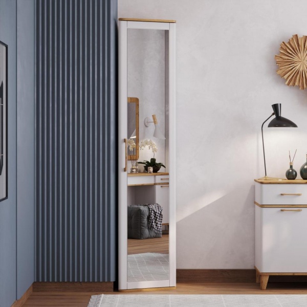 Распашные шкафы