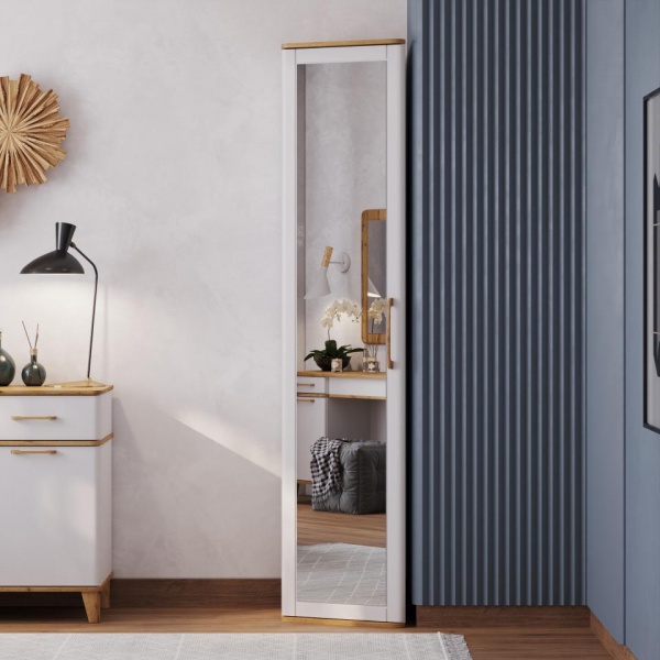 Распашные шкафы