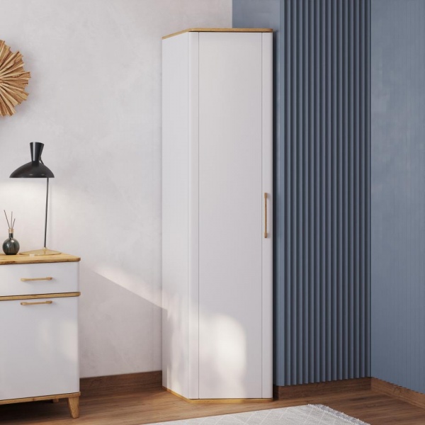 Распашные шкафы