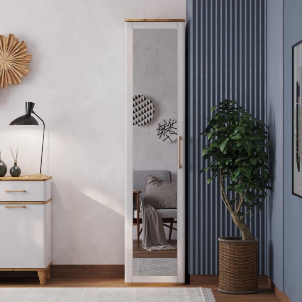 Распашные шкафы