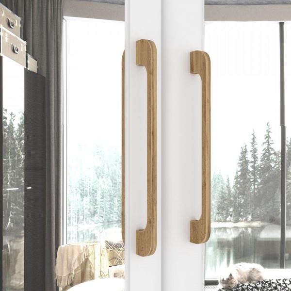 Распашные шкафы