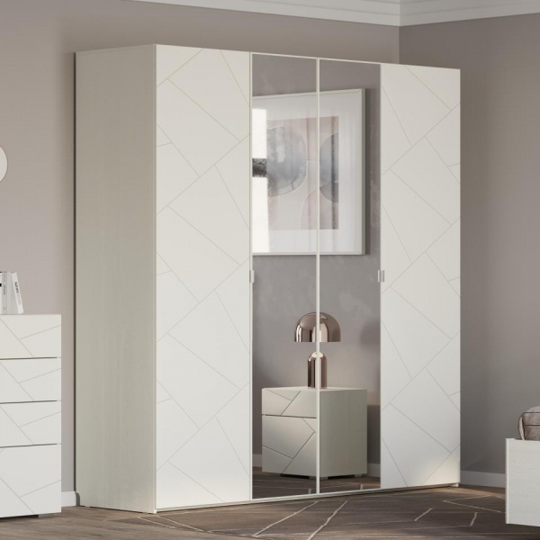 Распашные шкафы