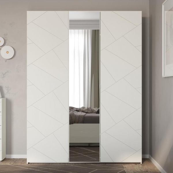 Распашные шкафы