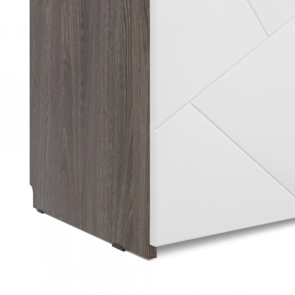 Распашные шкафы