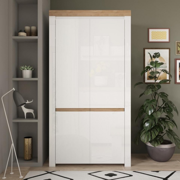 Распашные шкафы