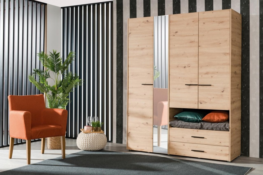 Распашные шкафы