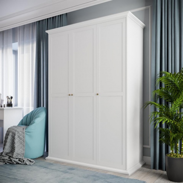 Распашные шкафы