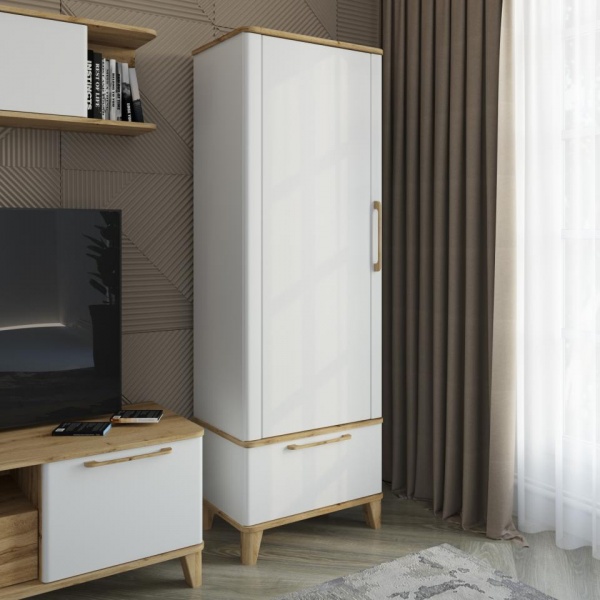 Распашные шкафы