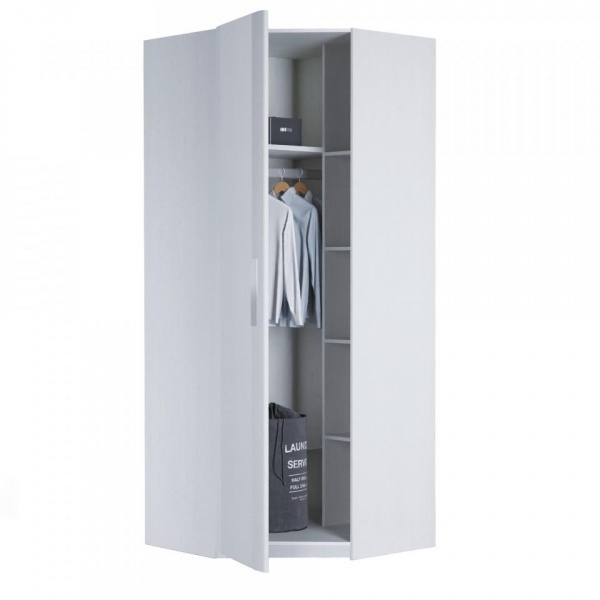 Распашные шкафы