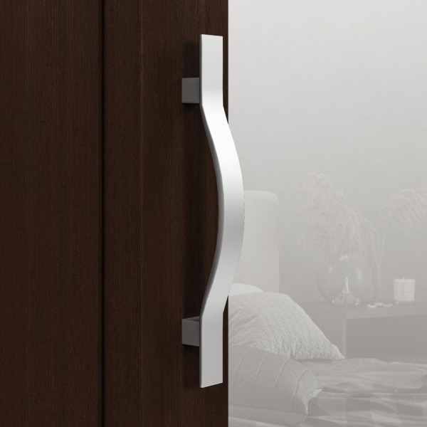 Распашные шкафы