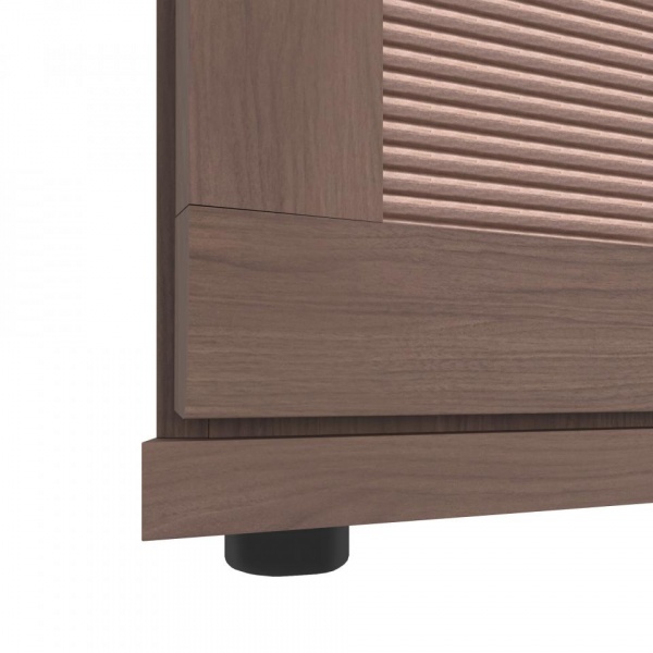 Распашные шкафы