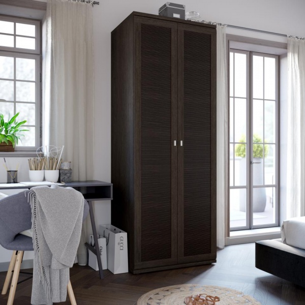 Распашные шкафы