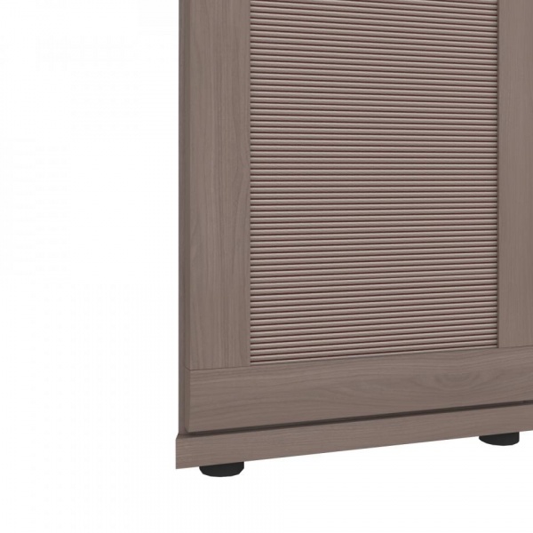 Распашные шкафы