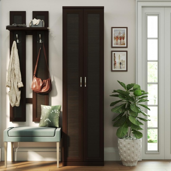 Распашные шкафы