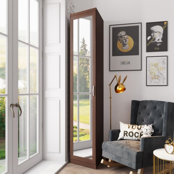 Распашные шкафы