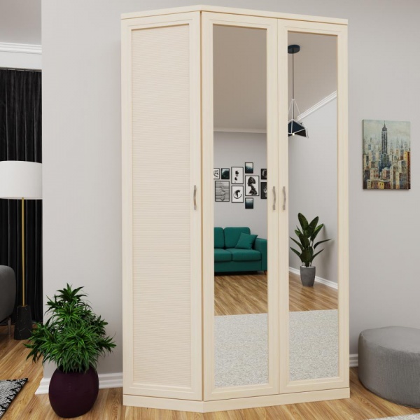 Распашные шкафы