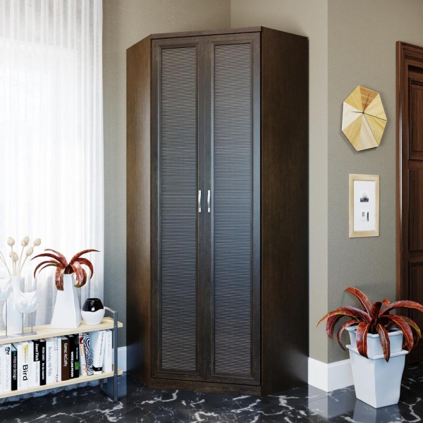 Распашные шкафы