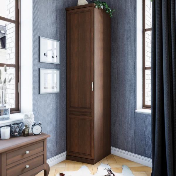 Распашные шкафы