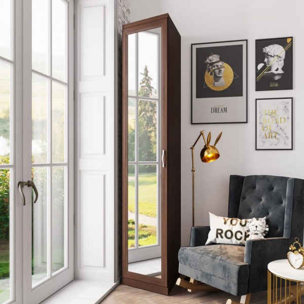 Распашные шкафы