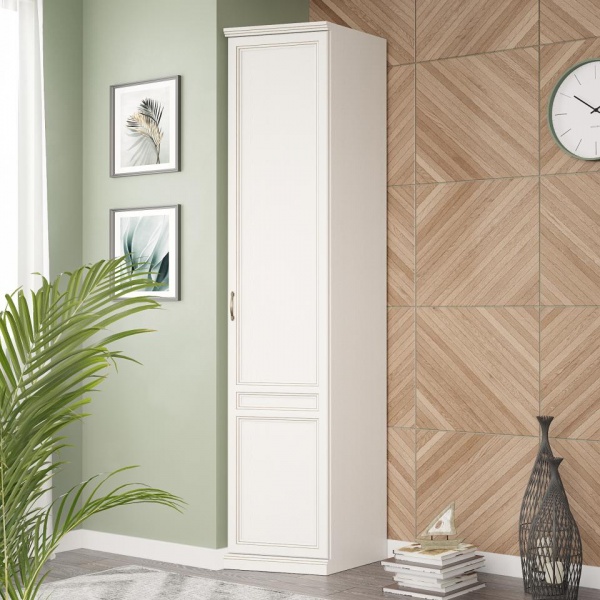 Распашные шкафы