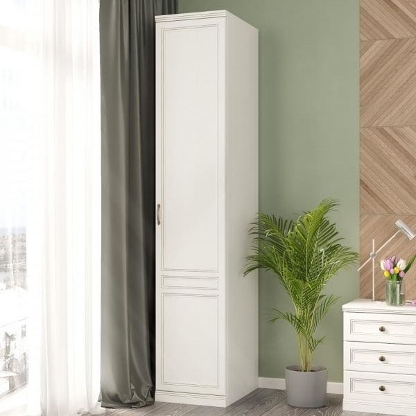 Распашные шкафы