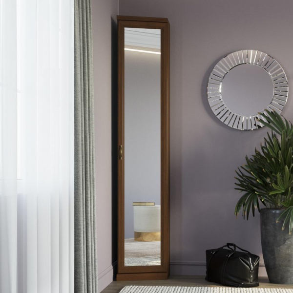 Распашные шкафы