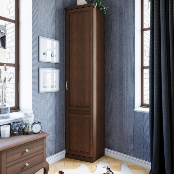 Распашные шкафы