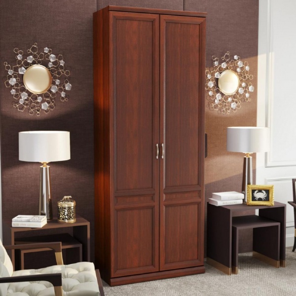 Распашные шкафы